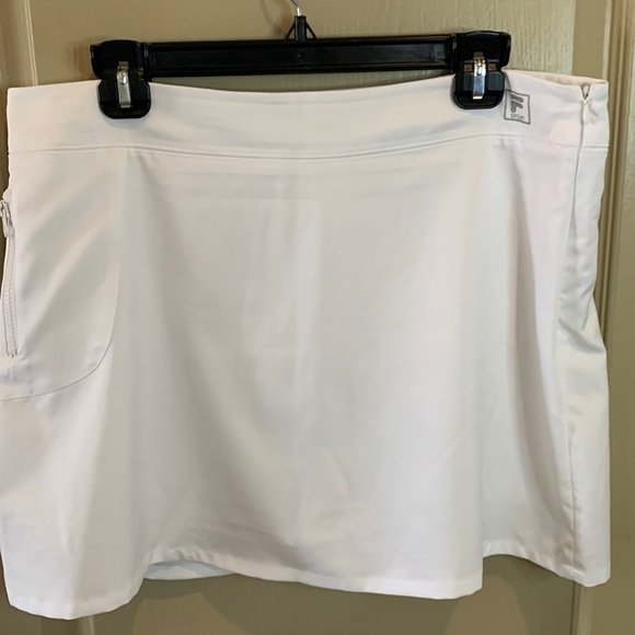 Fila Pants - NWOT Fila Golf/Tennis Skirt L